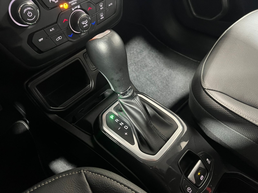jeep renegade 1.3 t270 turbo flex longitude at6 4p automatico 2024