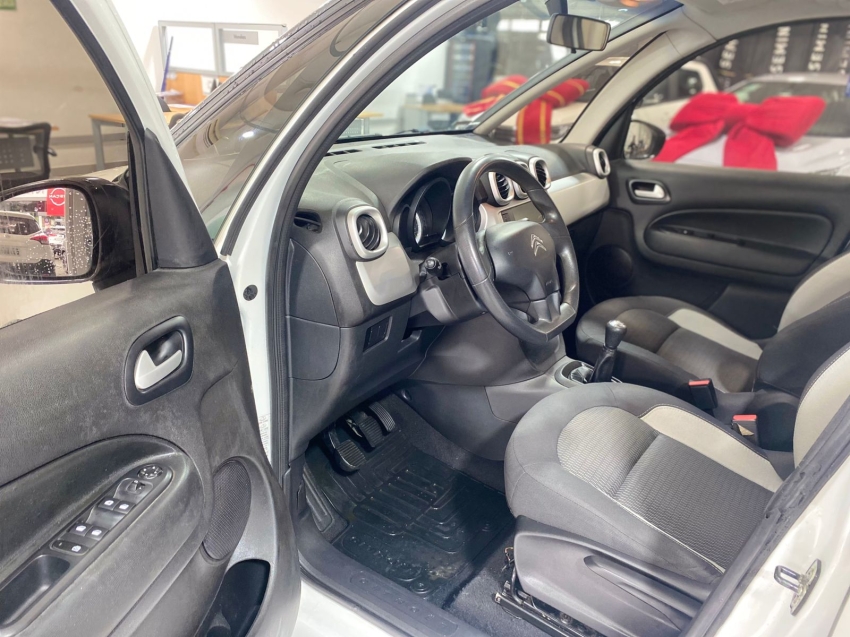 citroen aircross 1.6 feel 16v flex 4p manual 2016