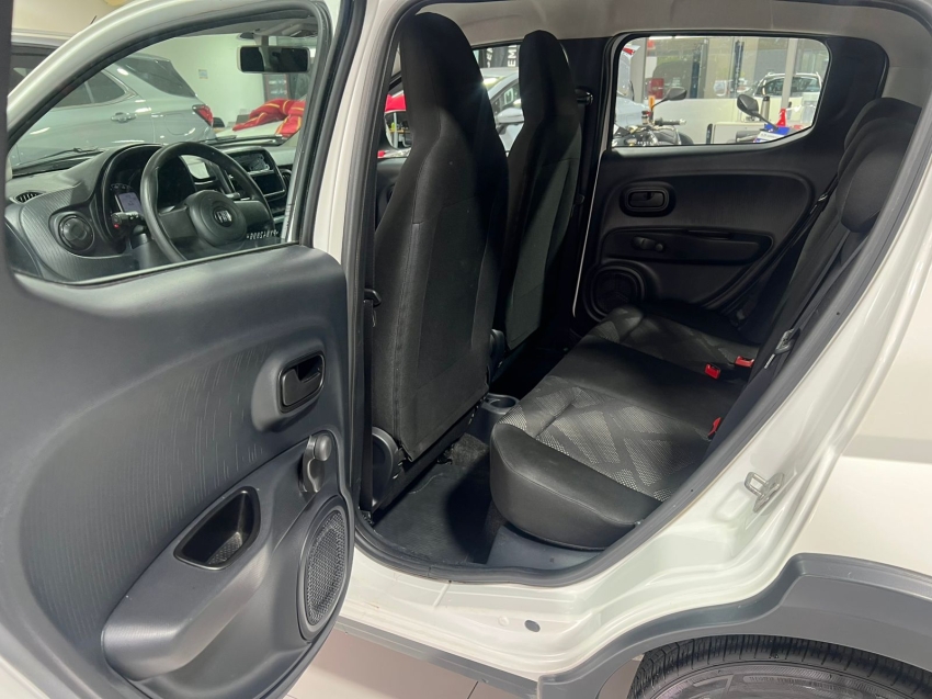 fiat mobi 1.0 evo flex like. manual 4p 2023