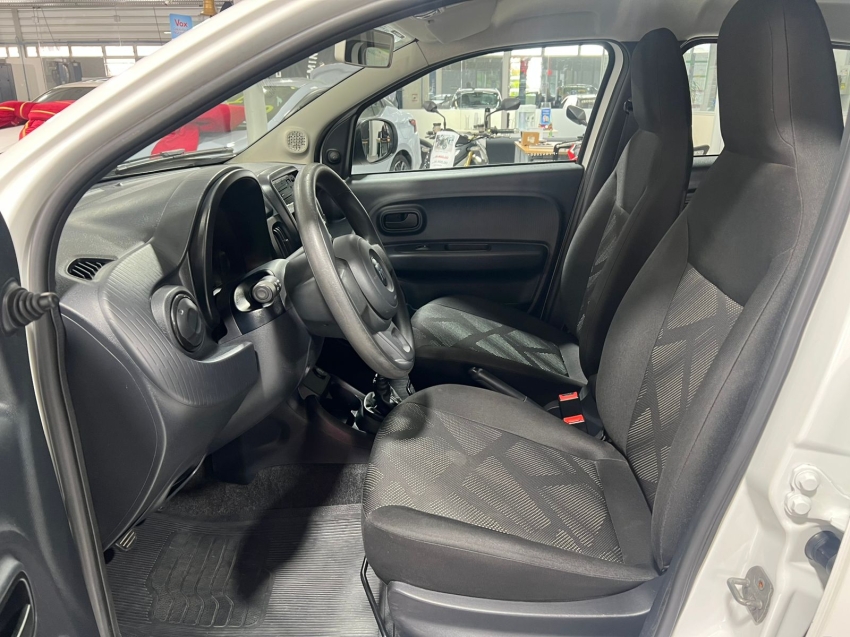 fiat mobi 1.0 evo flex like. manual 4p 2023
