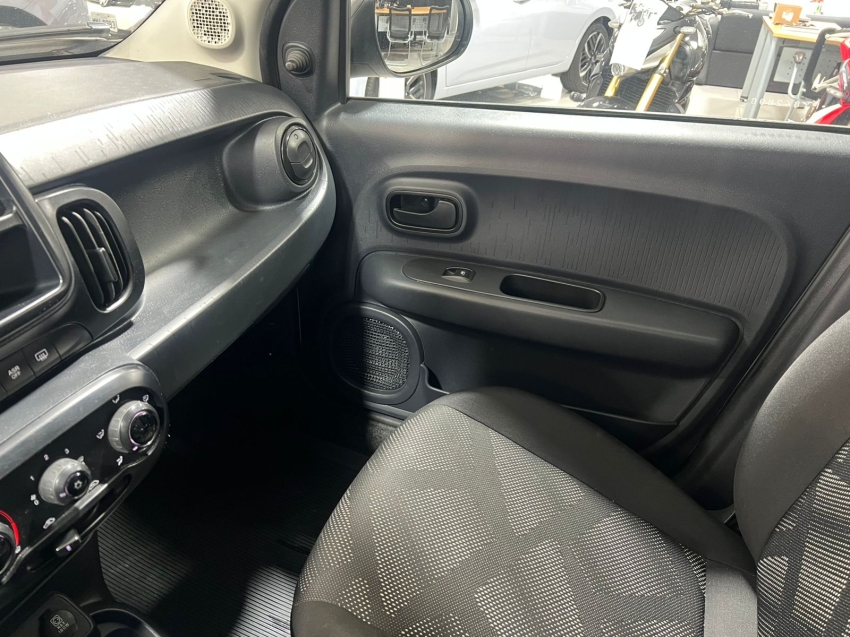 fiat mobi 1.0 evo flex like. manual 4p 2023