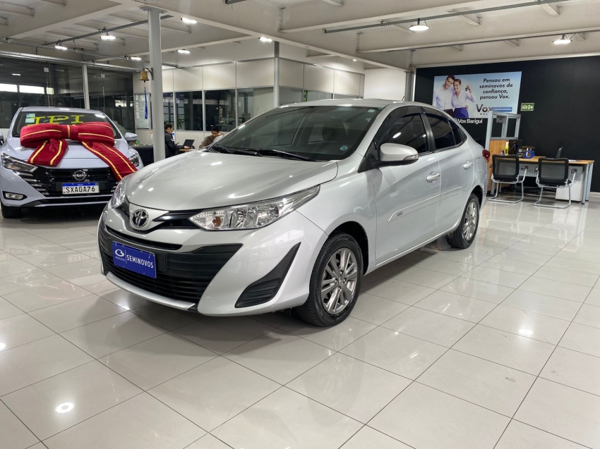 toyota yaris 1.5 16v flex sedan xl plus connect multidrive 4p automatico 2021
