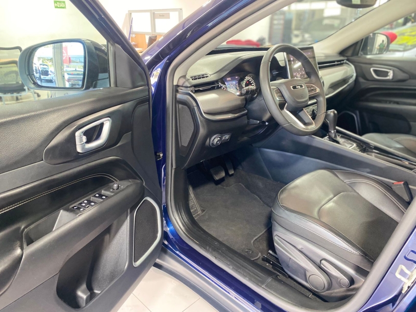 jeep compass 1.3 t270 turbo flex longitude at6 4p automatico 2024