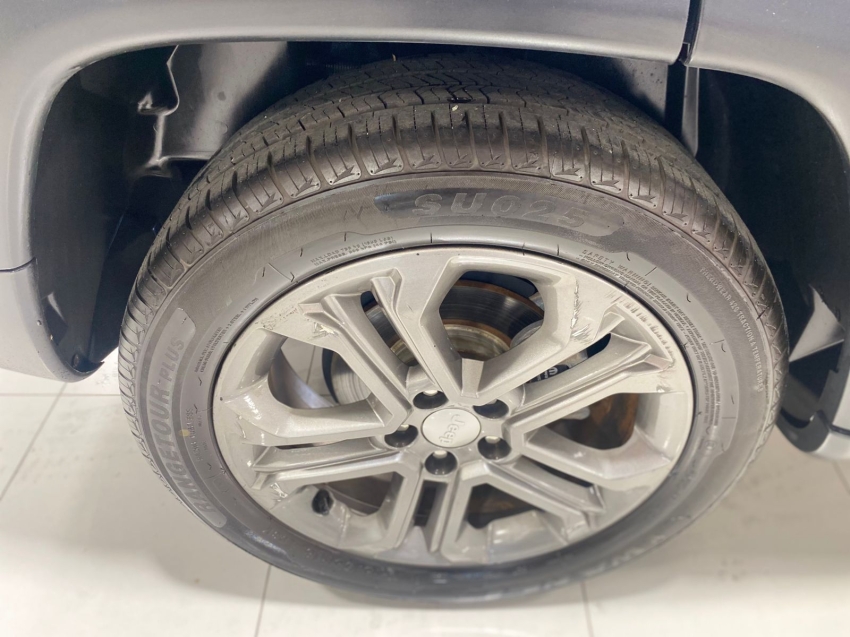 jeep compass 1.3 t270 turbo flex longitude at6 4p automatico 2024