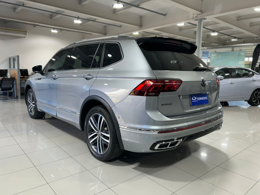 volkswagen tiguan 2.0 300 tsi gasolina allspace r-line automatico flex 4p 2024
