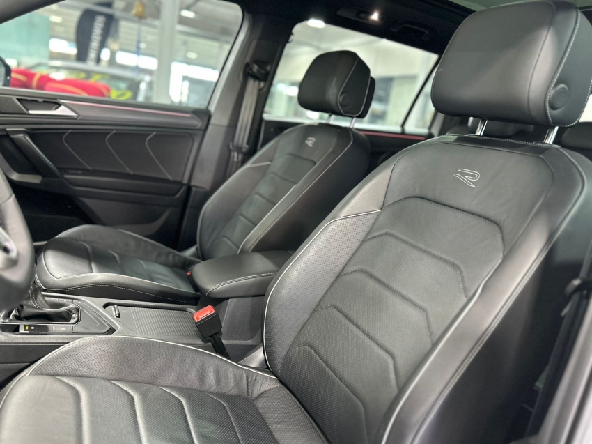volkswagen tiguan 2.0 300 tsi gasolina allspace r-line automatico flex 4p 2024
