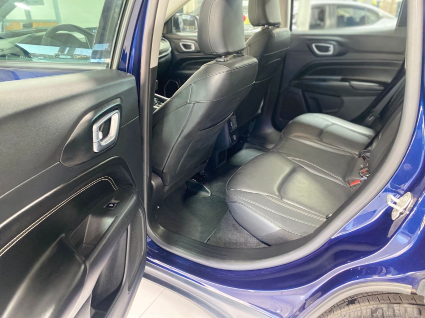 jeep compass 1.3 t270 turbo flex longitude at6 4p automatico 2024