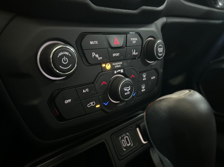jeep renegade 1.3 t270 turbo flex sahara at6 4p automatico 2025
