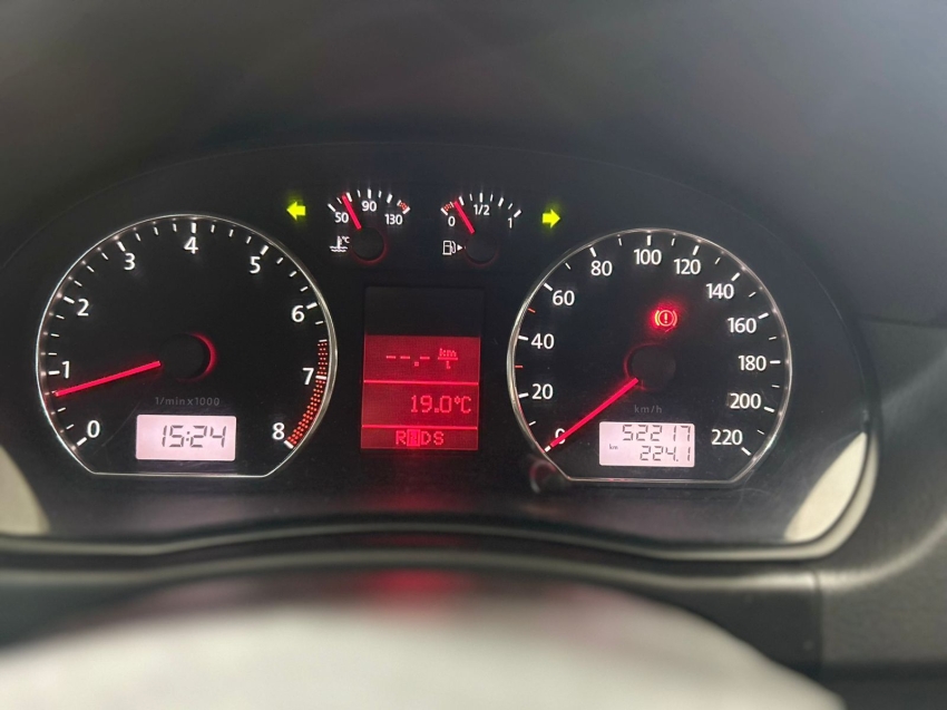 volkswagen polo sedan 1.6 mi comfortline 8v flex 4p automatizado automatico 2014