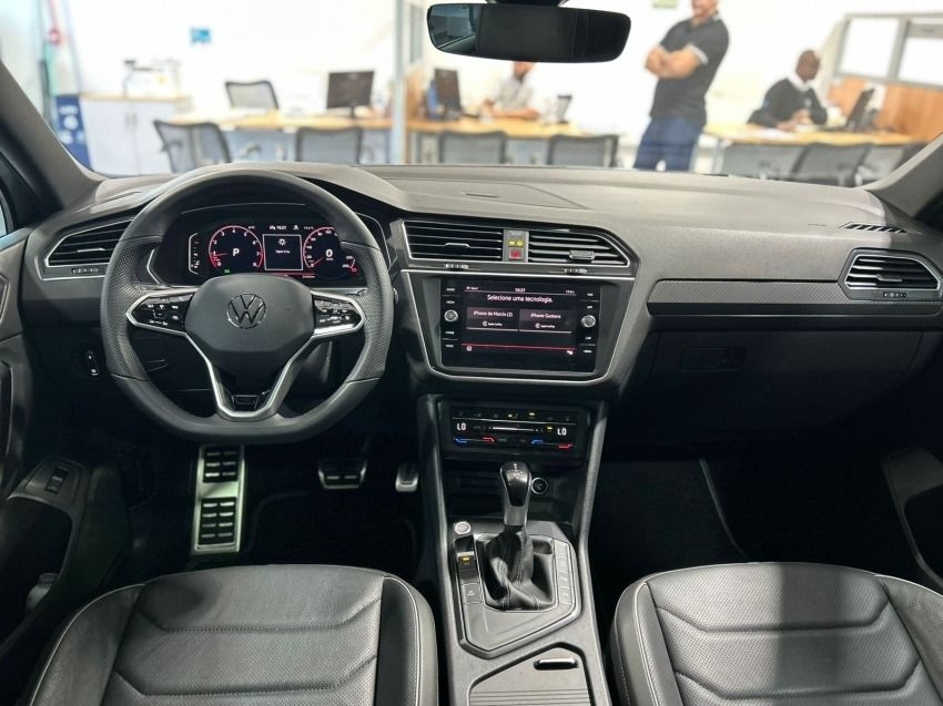 volkswagen tiguan 2.0 300 tsi gasolina allspace r-line automatico 4p 2024