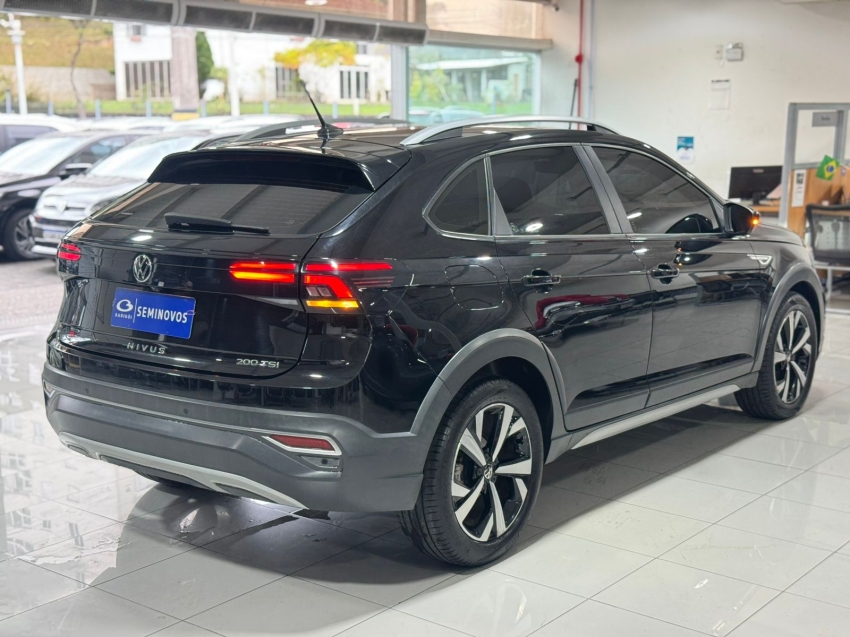 volkswagen nivus 1.0 200 tsi total flex highline automatico 4p 2021
