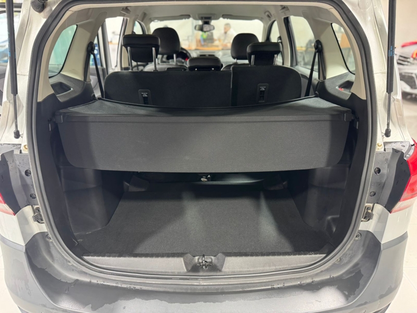 chevrolet spin 1.8 activ 8v flex 4p automatico 2020