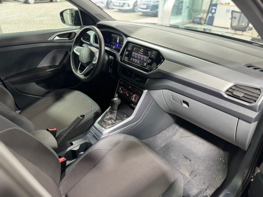 volkswagen t-cross 1.0 200 tsi total flex automatico 4p 2024