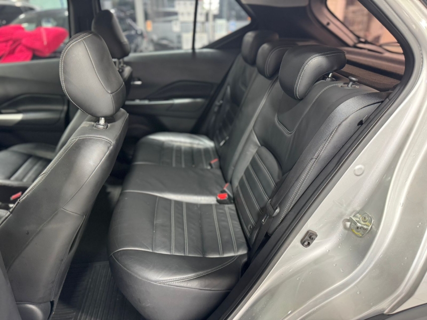 nissan kicks 1.6 16v flexstart sv 4p xtronic flex automatico 2018