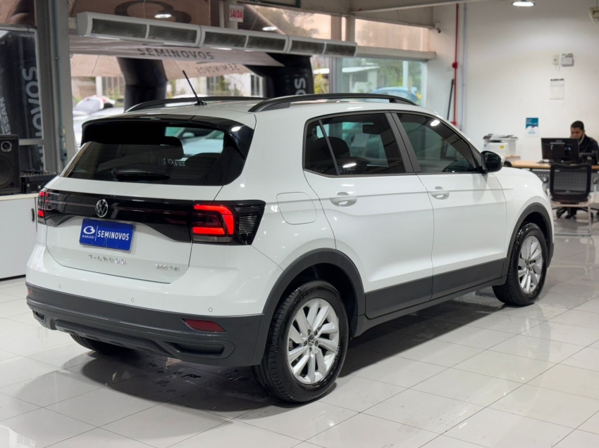 volkswagen t-cross 1.0 200 tsi total flex automatico 4p 2024