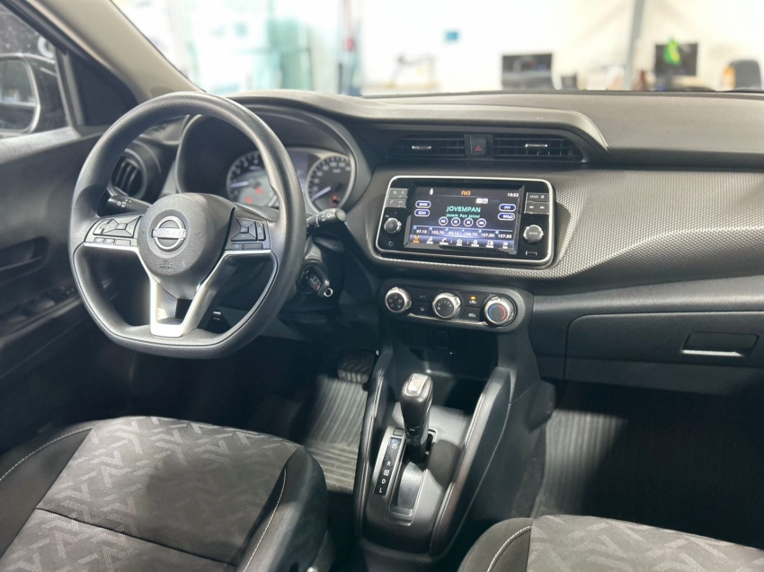 nissan kicks 1.6 16v flexstart active xtronic flex 4p automatico 2024