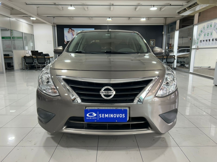 nissan versa 1.6 16v flexstart sv 4p xtronic flex 5p automatico 2020