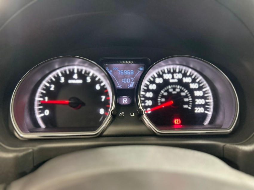 nissan versa 1.6 16v flexstart sv 4p xtronic flex 5p automatico 2020