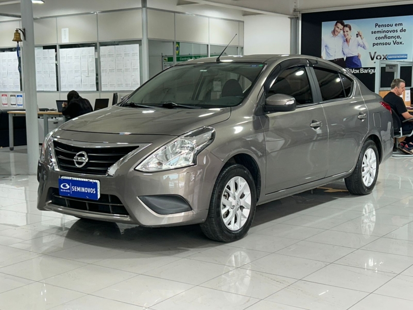 nissan versa 1.6 16v flexstart sv 4p xtronic flex 5p automatico 2020