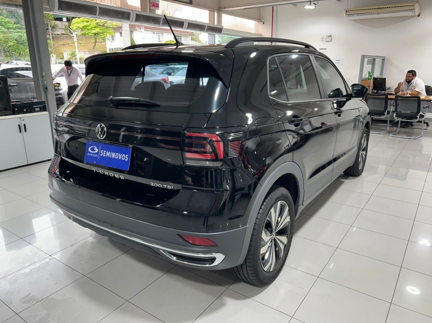 volkswagen t-cross 1.0 200 tsi total flex comfortline automatico 4p 2023