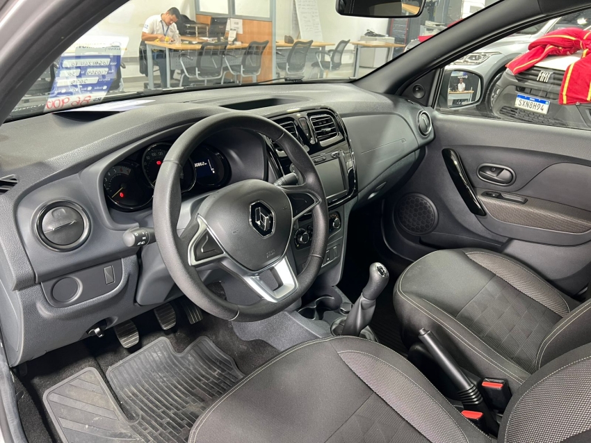 renault logan 1.0 12v sce flex zen manual 4p 2025