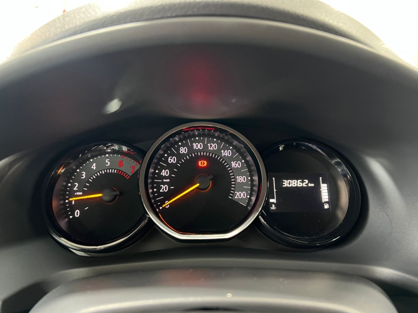 renault logan 1.0 12v sce flex zen manual 4p 2025