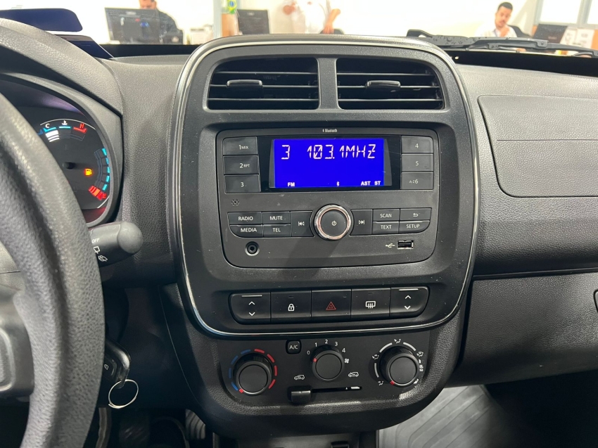 renault kwid 1.0 12v sce flex zen manual 4p 2024