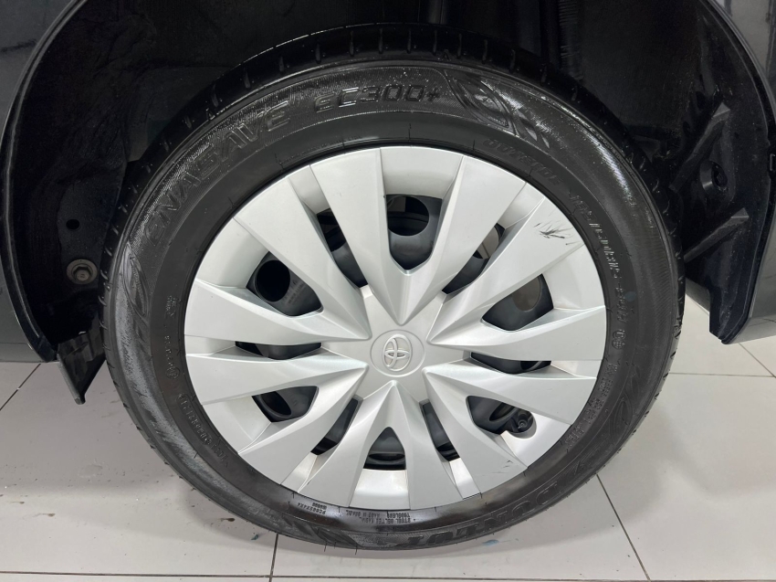 toyota yaris 1.5 16v flex xl multidrive 4p automatico 2025
