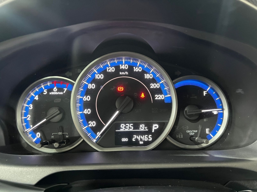 toyota yaris 1.5 16v flex xl multidrive 4p automatico 2025