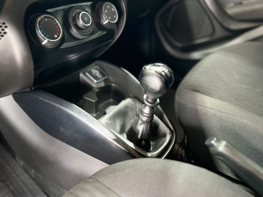 fiat cronos 1.0 firefly flex drive manual 4p automatico 2024