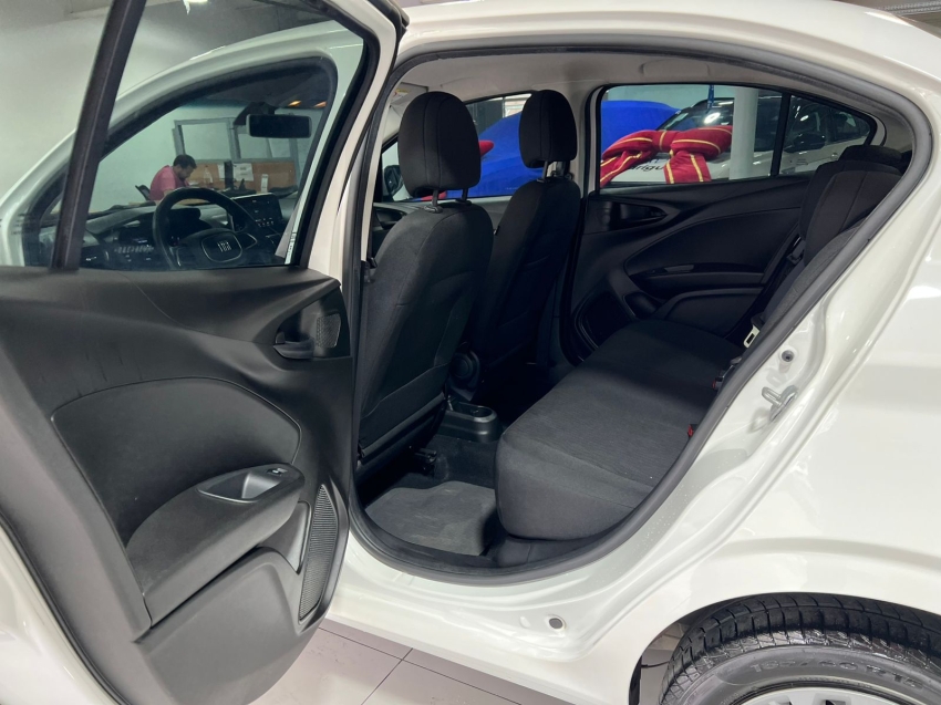 fiat cronos 1.0 firefly flex drive manual 4p automatico 2024