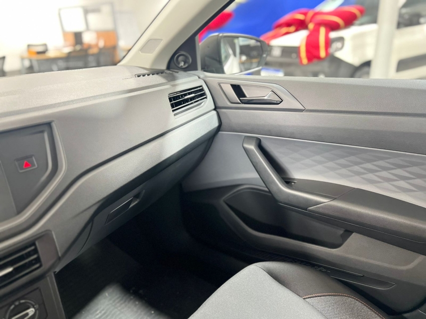 volkswagen polo 1.0 mpi robust manual flex 4p 2025