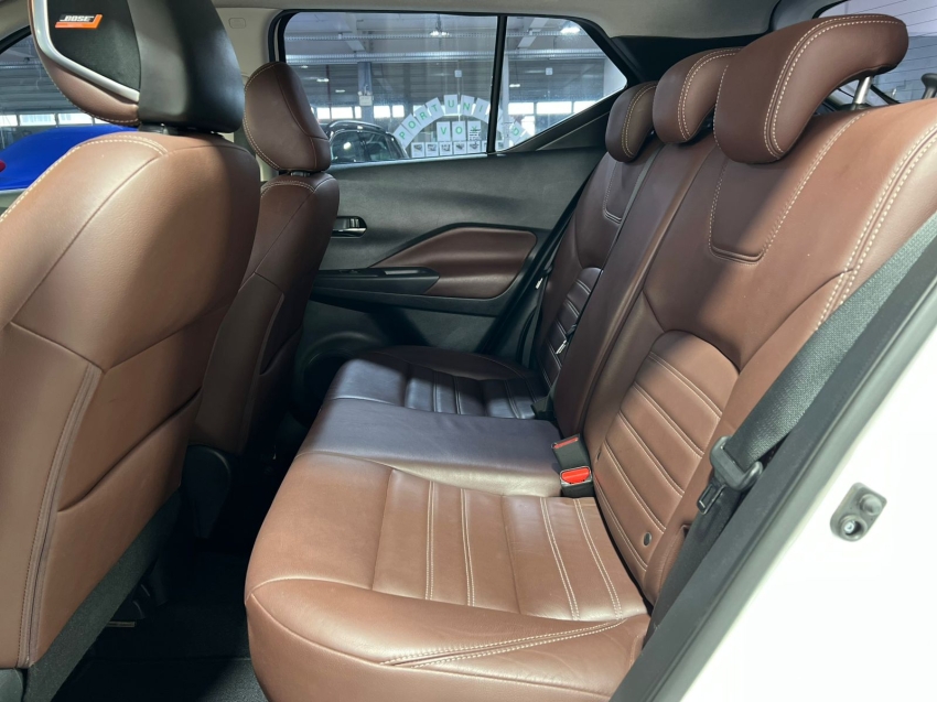 nissan kicks 1.6 16v flexstart exclusive xtronic flex 4p automatico 2022