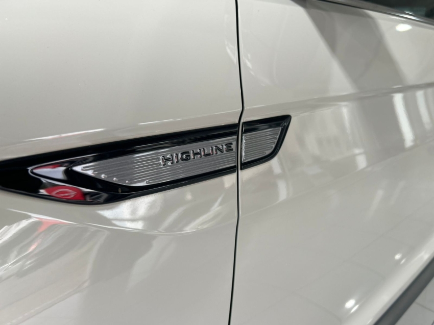 volkswagen t-cross 1.4 250 tsi total flex highline automatico 4p 202514