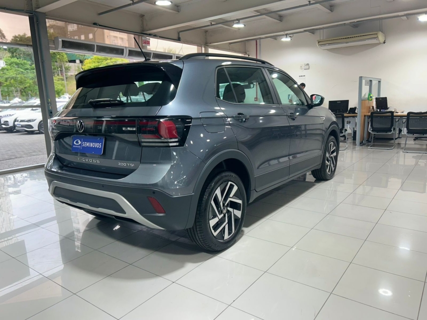 volkswagen t-cross 1.0 200 tsi total flex comfortline automatico 4p 202517