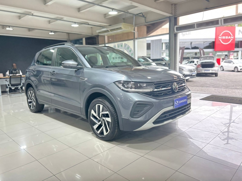 volkswagen t-cross 1.0 200 tsi total flex comfortline automatico 4p 2025