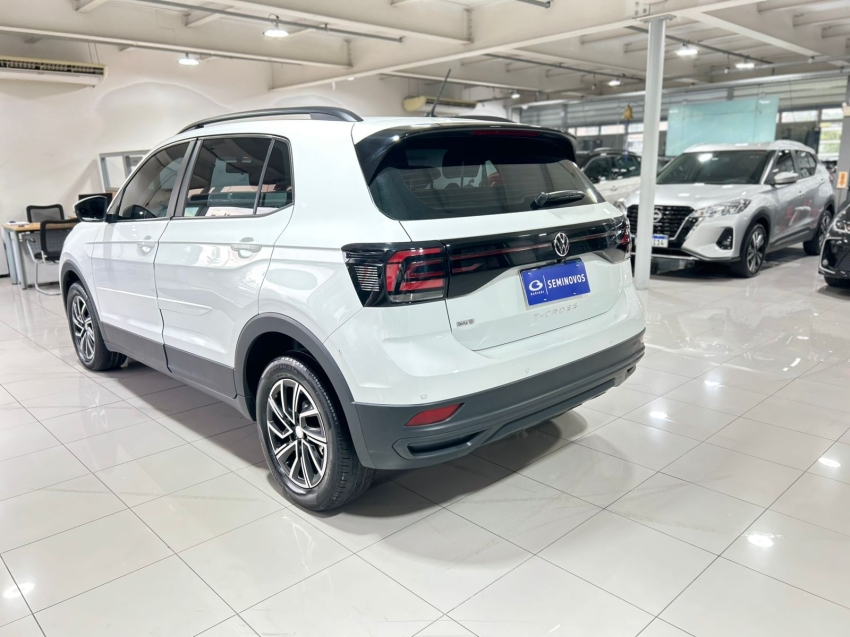 volkswagen t-cross 1.0 200 tsi total flex sense automatico 4p 202215