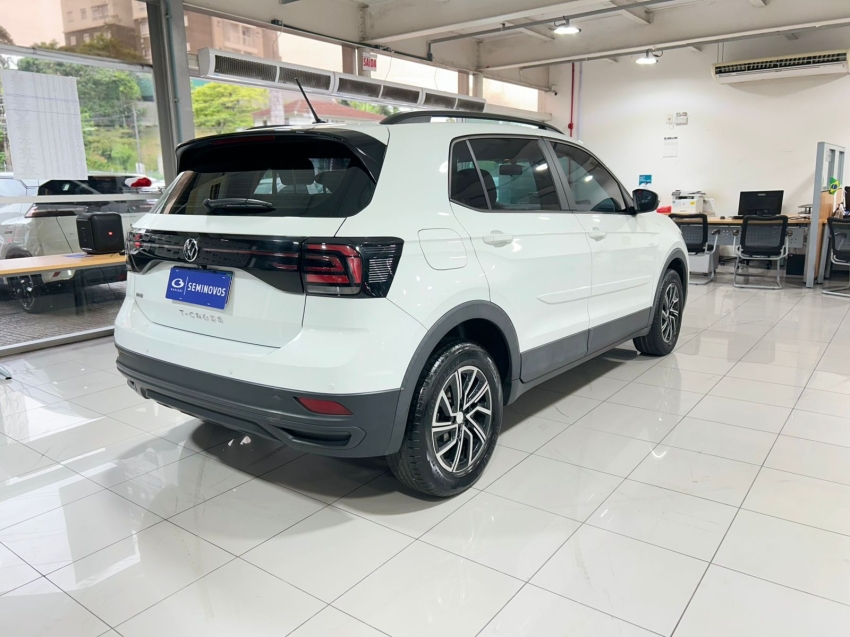 volkswagen t-cross 1.0 200 tsi total flex sense automatico 4p 202217