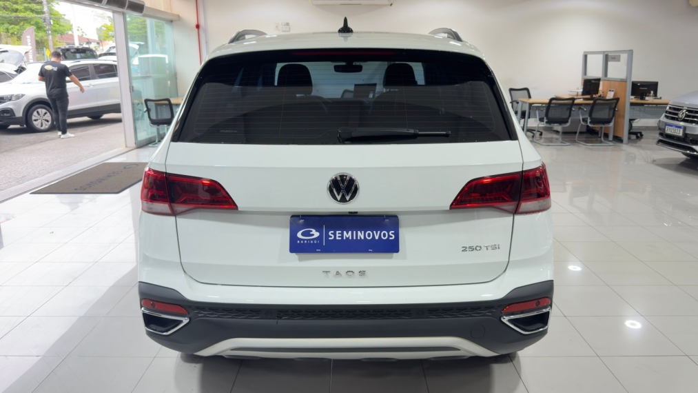 volkswagen taos 1.4 250 tsi total flex comfortline automatico 1.0 4p 202317