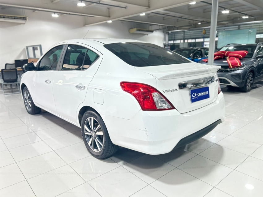nissan versa 1.6 16v flexstart sl 4p manual flex 201913