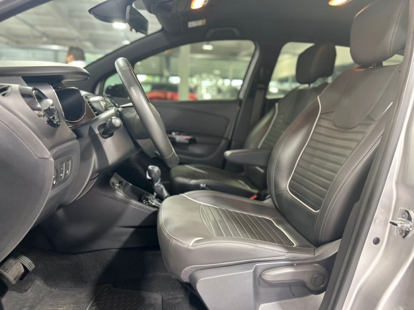 renault captur 1.6 16v sce flex intense x-tronic 4p automatico 20214