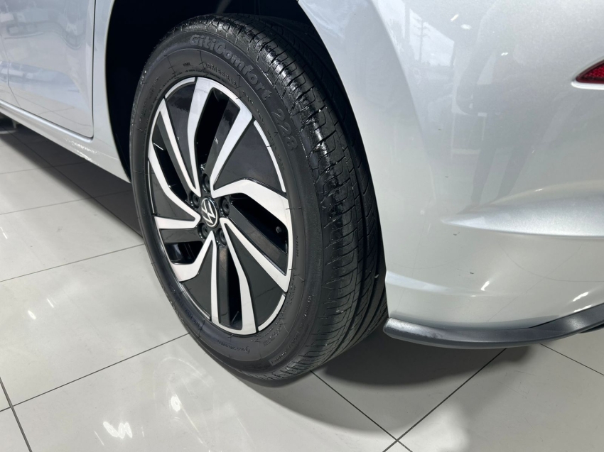 volkswagen polo 1.0 170 tsi highline automatico flex 4p 202517