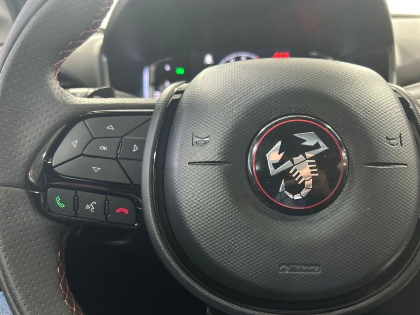 fiat fastback 1.3 turbo 270 flex abarth at6 4p automatico 20258