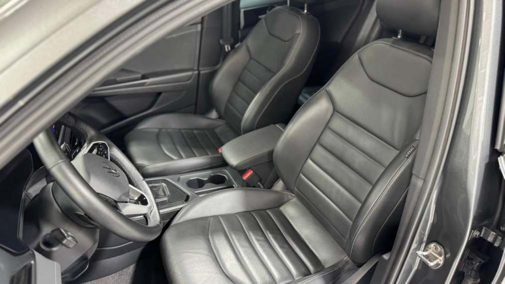 volkswagen taos 1.4 250 tsi total flex highline automatico 4p 202414