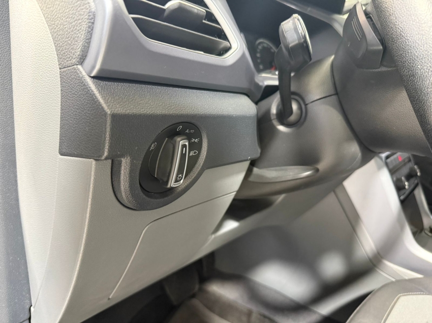 volkswagen t-cross 1.0 200 tsi total flex comfortline automatico 4p 202011