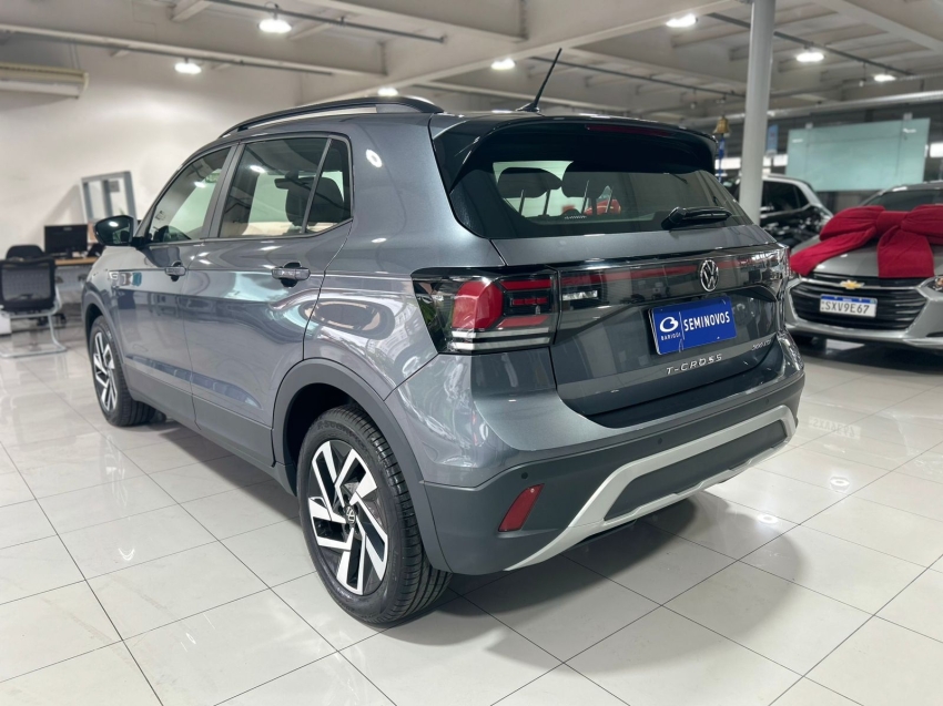 volkswagen t-cross 1.0 200 tsi total flex comfortline automatico 4p 202517
