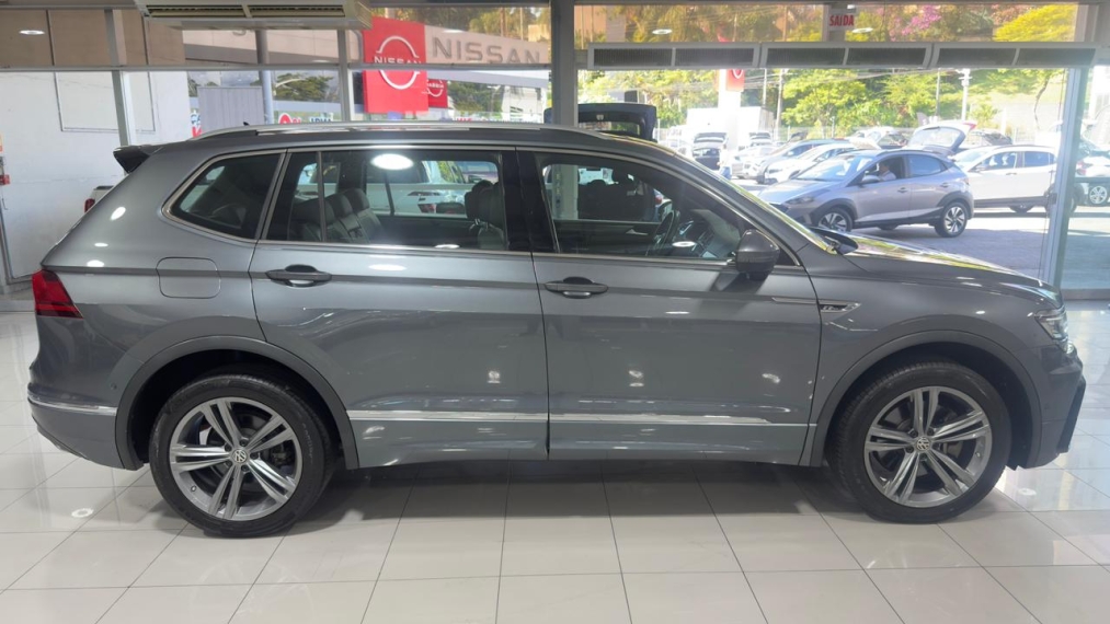 volkswagen tiguan 2.0 350 tsi gasolina allspace r-line 4motion dsg 4p automatico 202117