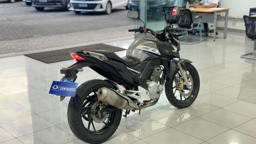 cb twister 250cc abs4