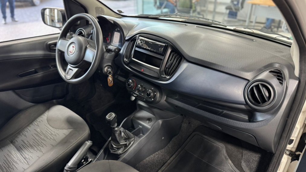 fiat uno 1.0 fire flex attractive manual 4p 20206