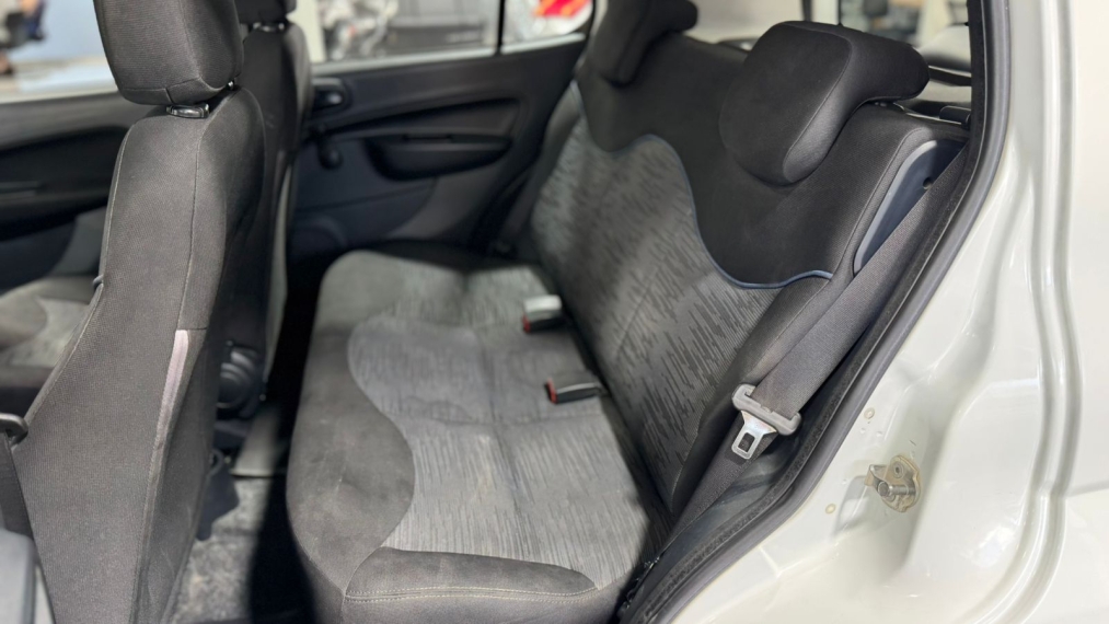 fiat uno 1.0 fire flex attractive manual 4p 20208